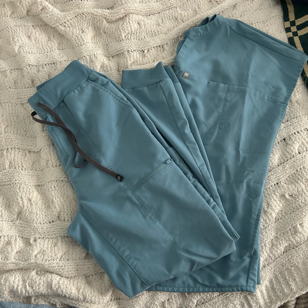 Fabletics Teal Performance Pants